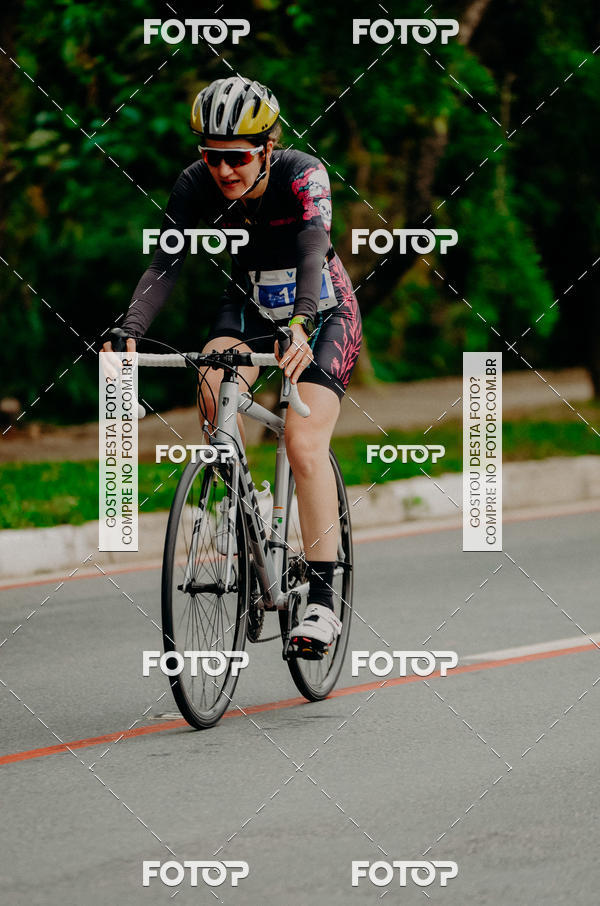 Buy your photos of the eventVSERIES Duathlon & Running on Fotop