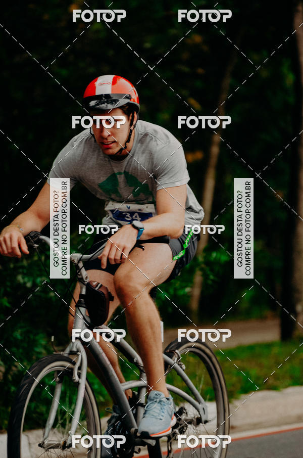 Buy your photos of the eventVSERIES Duathlon & Running on Fotop