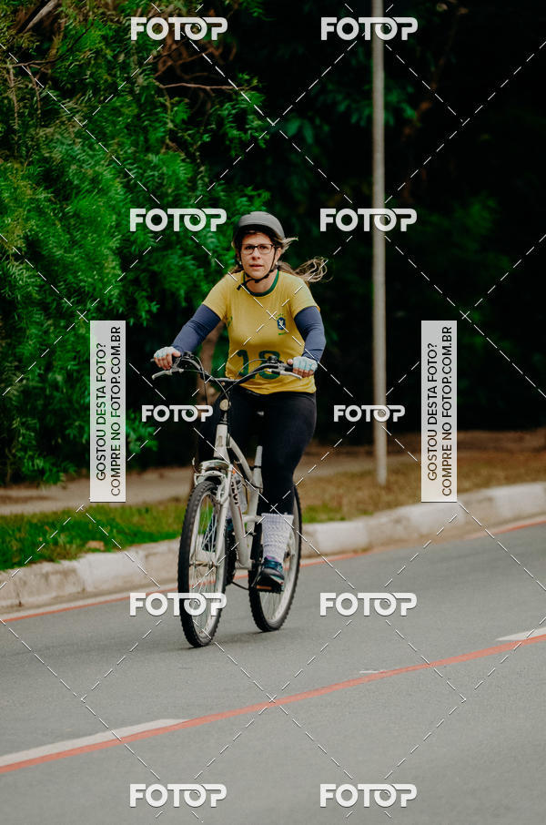 Buy your photos of the eventVSERIES Duathlon & Running on Fotop