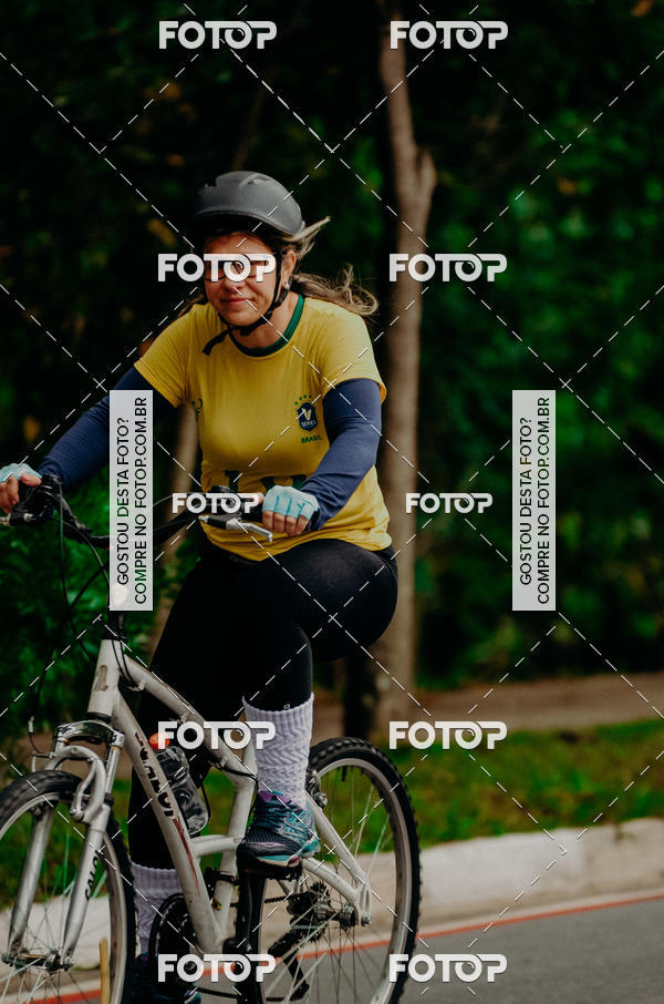 Buy your photos of the eventVSERIES Duathlon & Running on Fotop