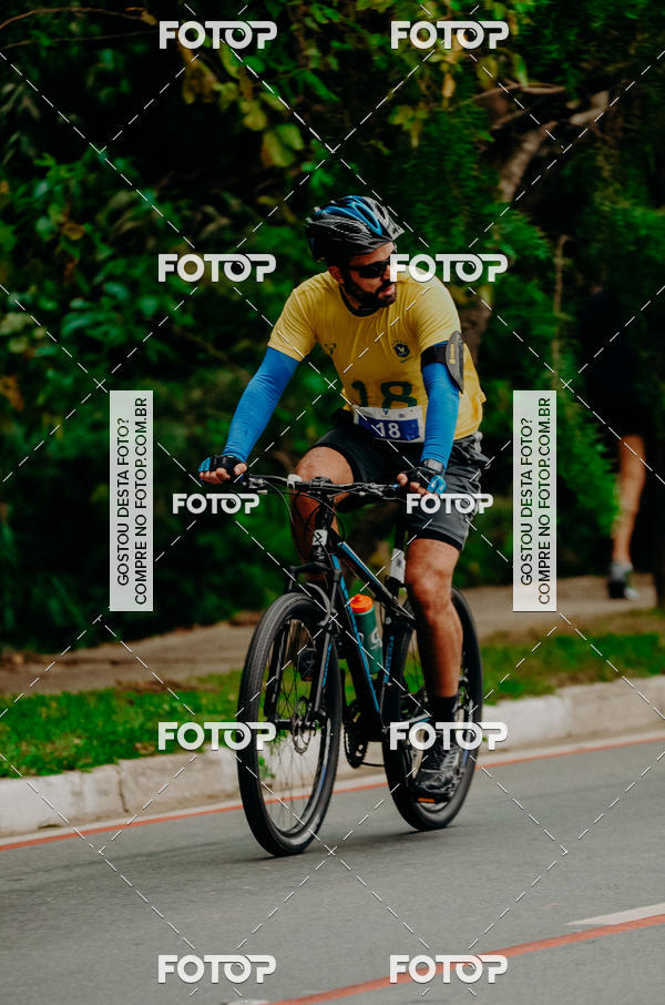 Buy your photos of the eventVSERIES Duathlon & Running on Fotop