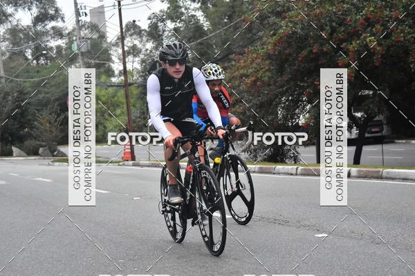 Buy your photos of the eventVSERIES Duathlon & Running on Fotop