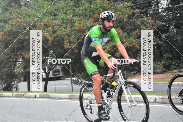 Buy your photos of the eventVSERIES Duathlon & Running on Fotop