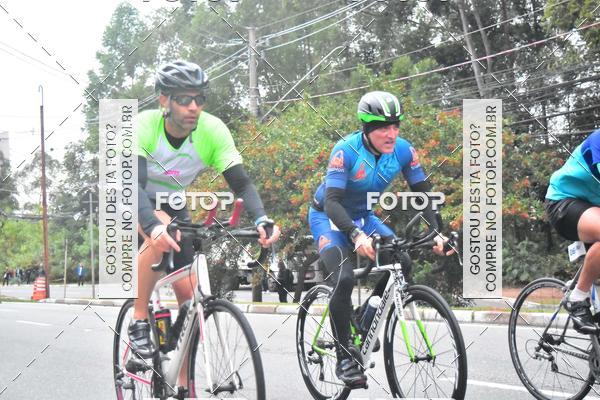 Buy your photos of the eventVSERIES Duathlon & Running on Fotop