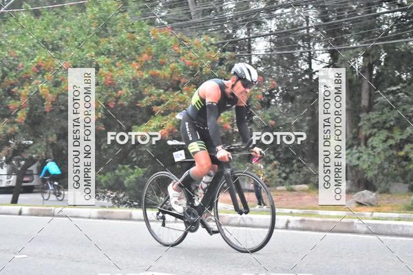 Buy your photos of the eventVSERIES Duathlon & Running on Fotop
