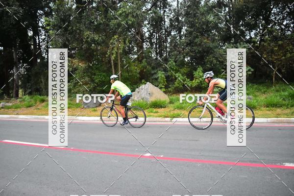 Buy your photos of the eventVSERIES Duathlon & Running on Fotop