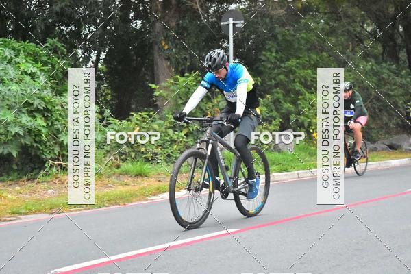 Buy your photos of the eventVSERIES Duathlon & Running on Fotop