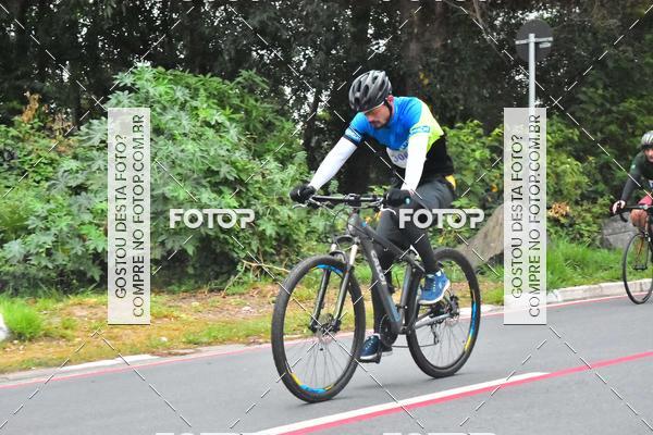 Buy your photos of the eventVSERIES Duathlon & Running on Fotop