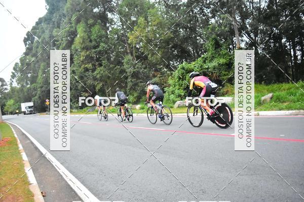 Buy your photos of the eventVSERIES Duathlon & Running on Fotop