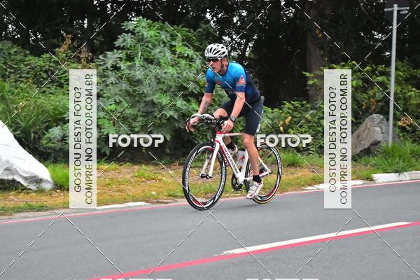 Buy your photos of the eventVSERIES Duathlon & Running on Fotop