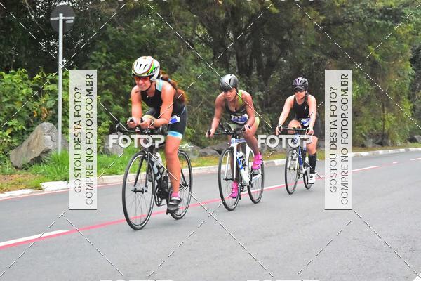 Buy your photos of the eventVSERIES Duathlon & Running on Fotop