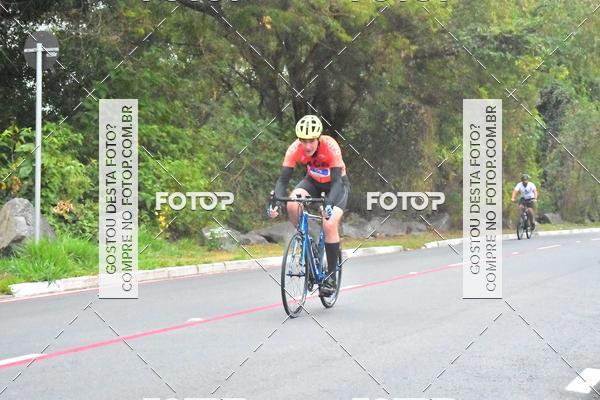Buy your photos of the eventVSERIES Duathlon & Running on Fotop
