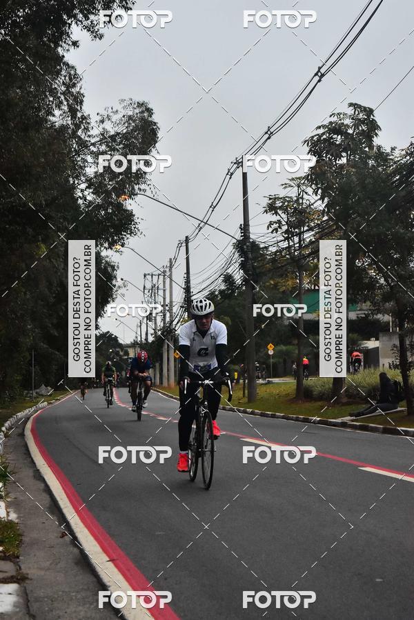 Buy your photos of the eventVSERIES Duathlon & Running on Fotop