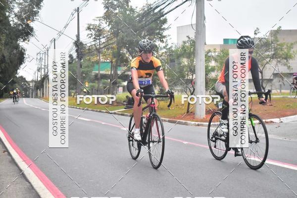 Buy your photos of the eventVSERIES Duathlon & Running on Fotop