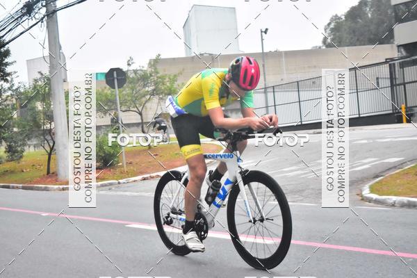 Buy your photos of the eventVSERIES Duathlon & Running on Fotop