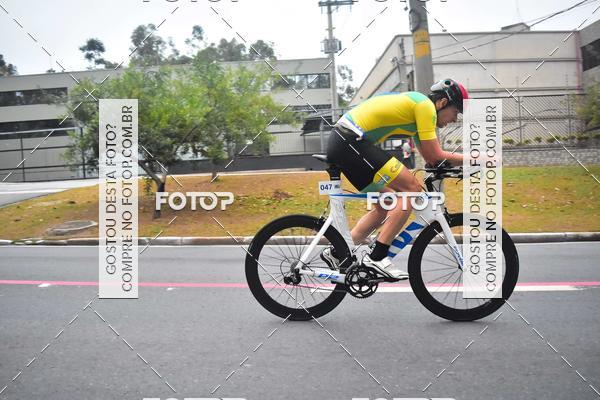 Buy your photos of the eventVSERIES Duathlon & Running on Fotop