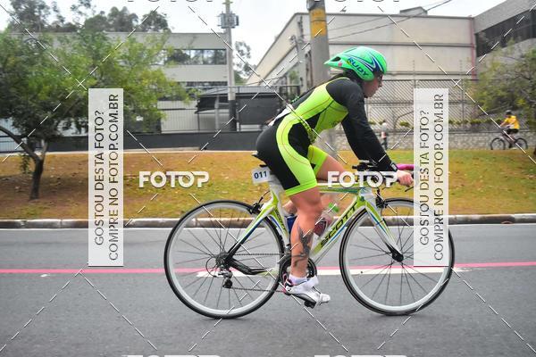 Buy your photos of the eventVSERIES Duathlon & Running on Fotop