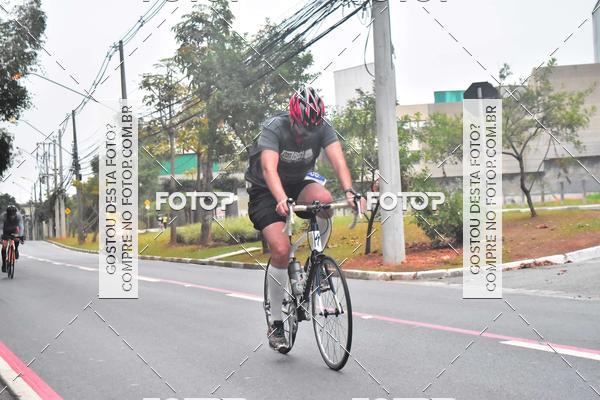 Buy your photos of the eventVSERIES Duathlon & Running on Fotop