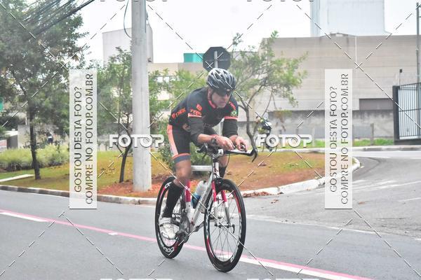 Buy your photos of the eventVSERIES Duathlon & Running on Fotop