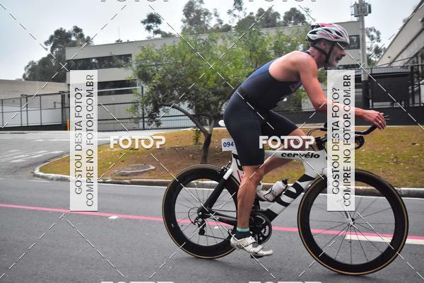 Buy your photos of the eventVSERIES Duathlon & Running on Fotop