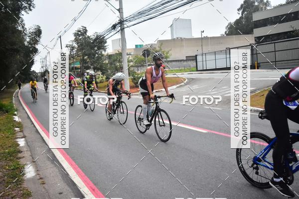 Buy your photos of the eventVSERIES Duathlon & Running on Fotop