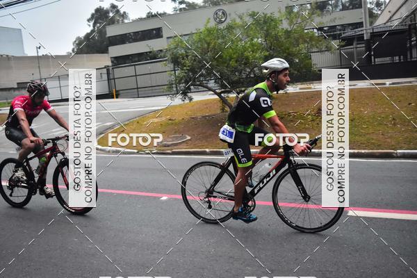 Buy your photos of the eventVSERIES Duathlon & Running on Fotop