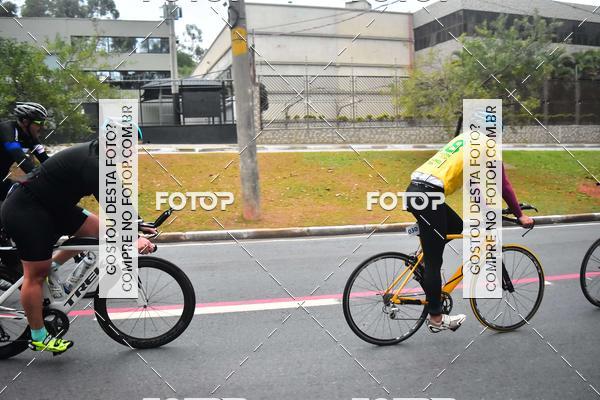 Buy your photos of the eventVSERIES Duathlon & Running on Fotop