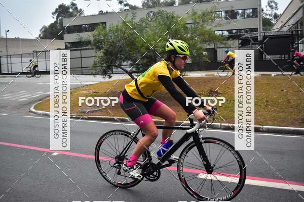 Buy your photos of the eventVSERIES Duathlon & Running on Fotop