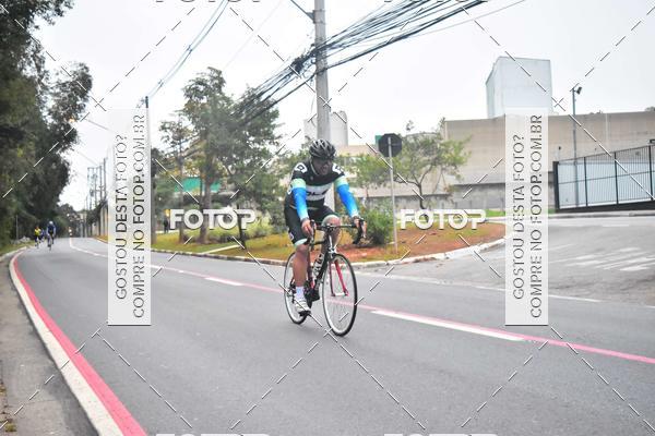 Buy your photos of the eventVSERIES Duathlon & Running on Fotop