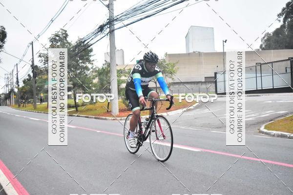 Buy your photos of the eventVSERIES Duathlon & Running on Fotop