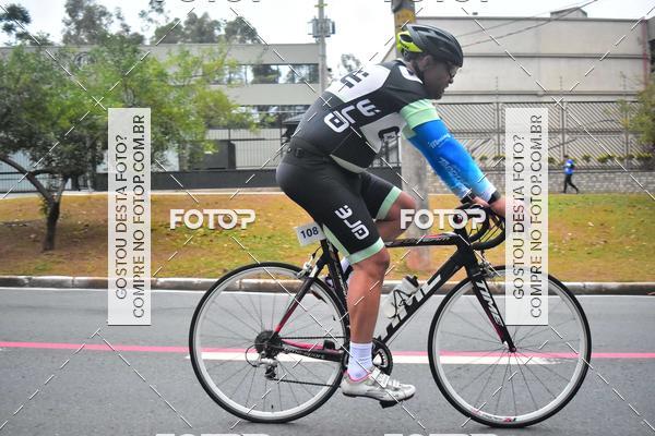 Buy your photos of the eventVSERIES Duathlon & Running on Fotop