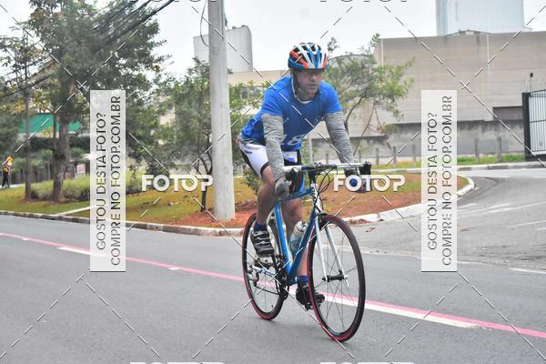 Buy your photos of the eventVSERIES Duathlon & Running on Fotop