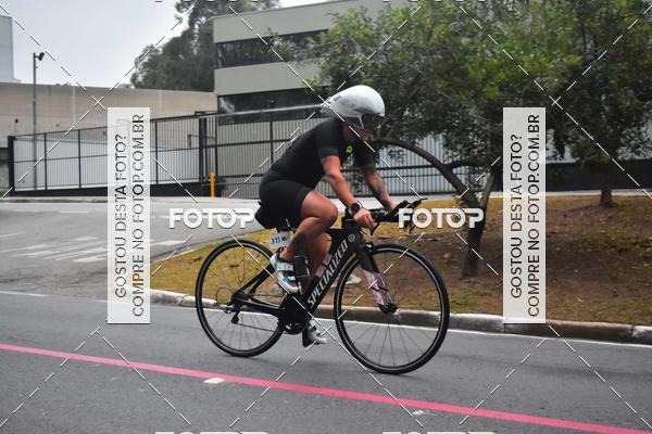 Buy your photos of the eventVSERIES Duathlon & Running on Fotop