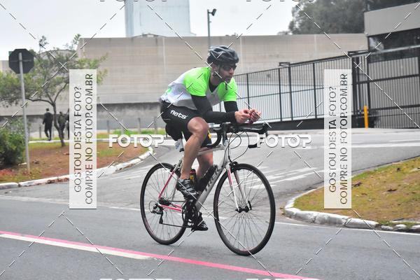 Buy your photos of the eventVSERIES Duathlon & Running on Fotop