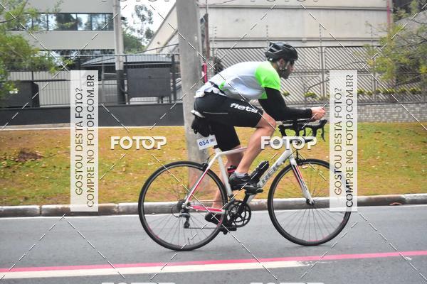 Buy your photos of the eventVSERIES Duathlon & Running on Fotop