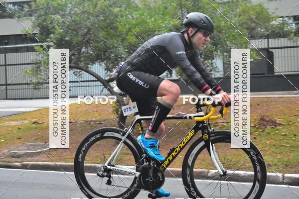 Buy your photos of the eventVSERIES Duathlon & Running on Fotop