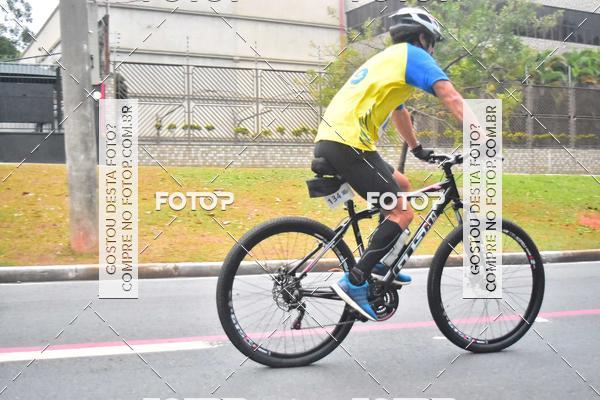 Buy your photos of the eventVSERIES Duathlon & Running on Fotop