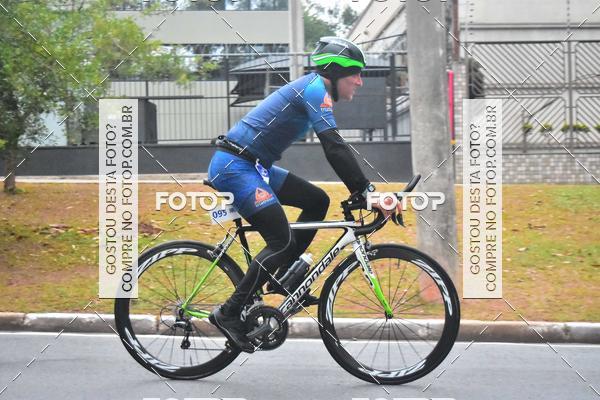 Buy your photos of the eventVSERIES Duathlon & Running on Fotop