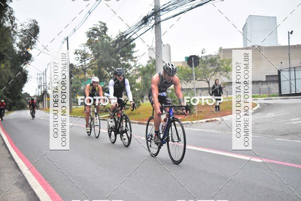 Buy your photos of the eventVSERIES Duathlon & Running on Fotop