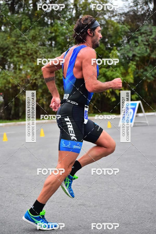 Buy your photos of the eventVSERIES Duathlon & Running on Fotop