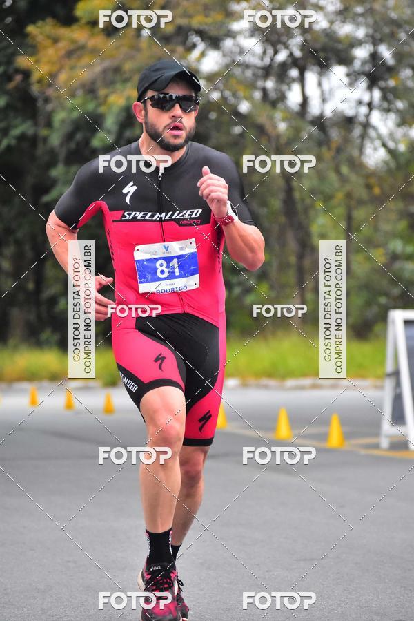 Buy your photos of the eventVSERIES Duathlon & Running on Fotop