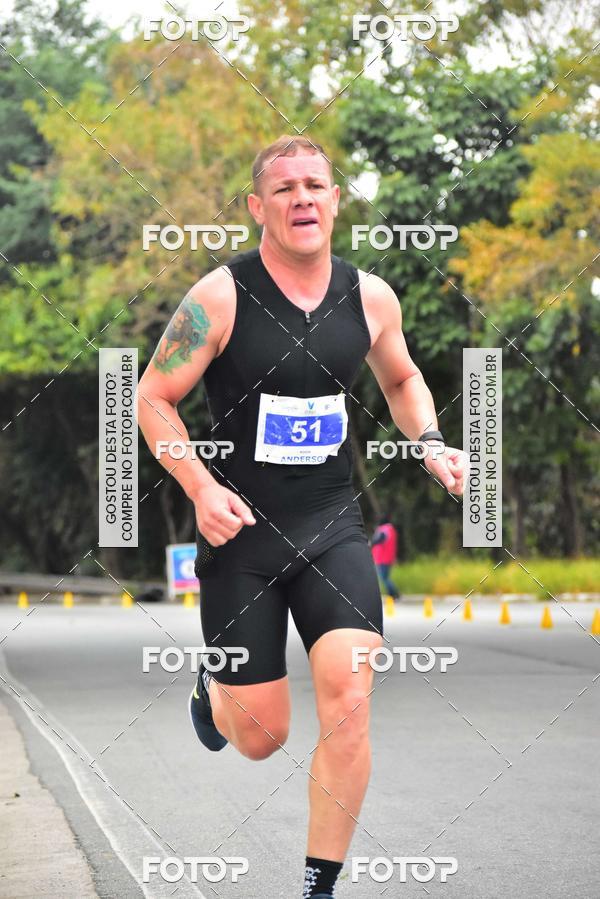Buy your photos of the eventVSERIES Duathlon & Running on Fotop