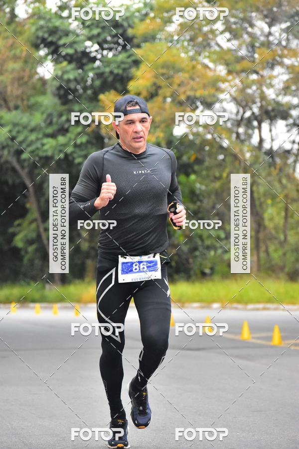 Buy your photos of the eventVSERIES Duathlon & Running on Fotop