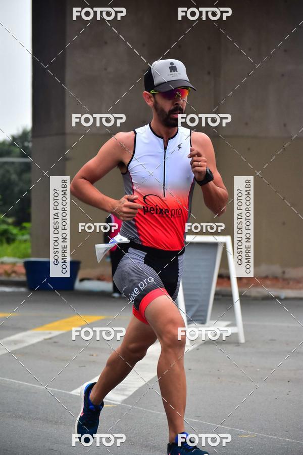 Buy your photos of the eventVSERIES Duathlon & Running on Fotop