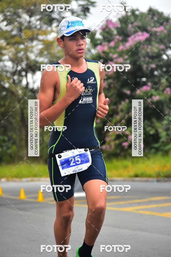 Buy your photos of the eventVSERIES Duathlon & Running on Fotop