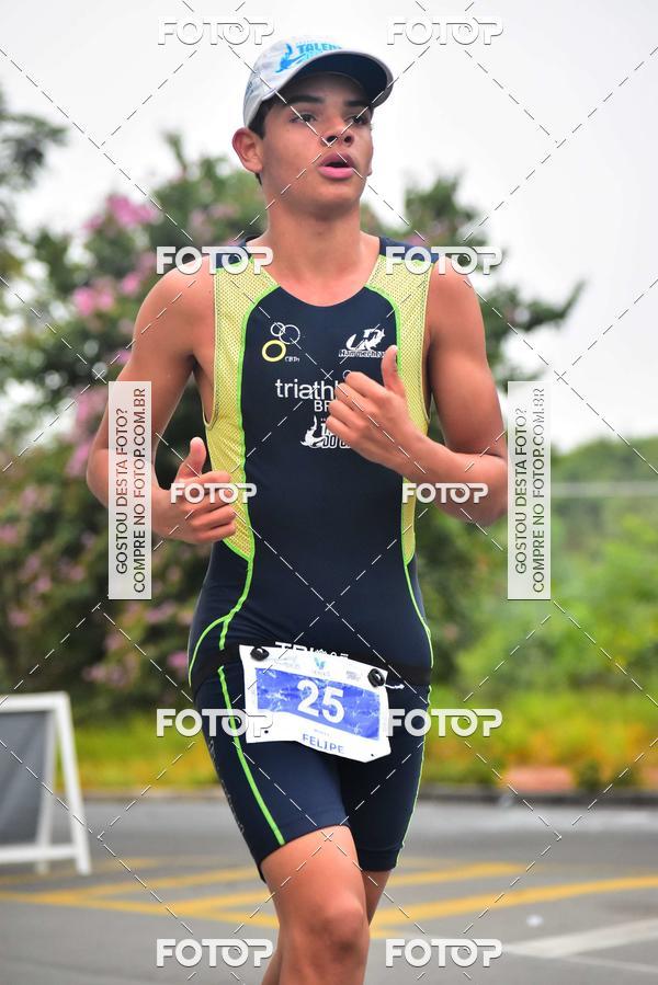 Buy your photos of the eventVSERIES Duathlon & Running on Fotop