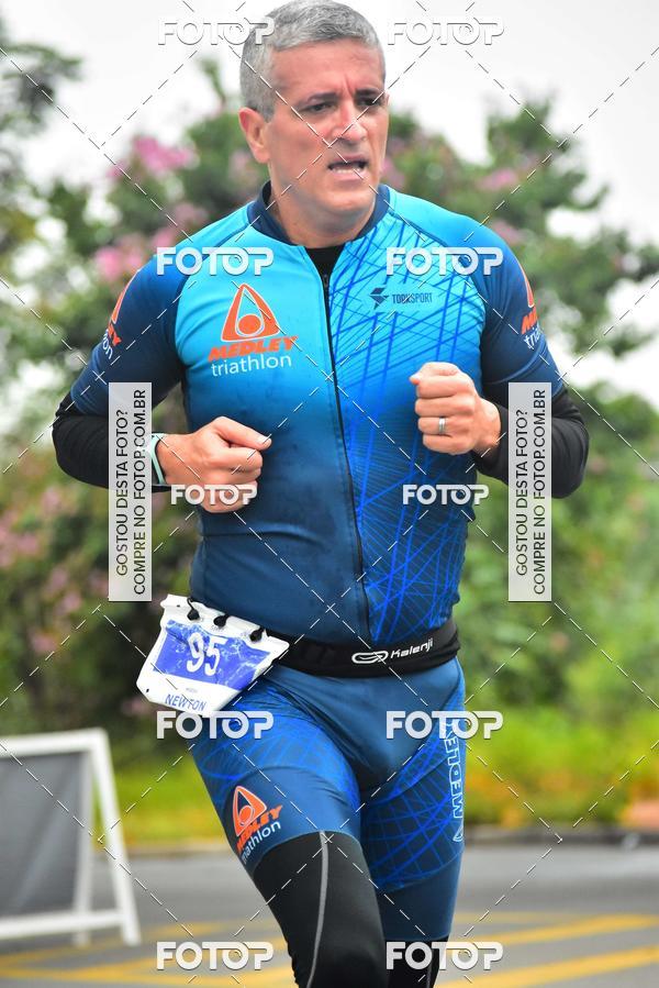 Buy your photos of the eventVSERIES Duathlon & Running on Fotop