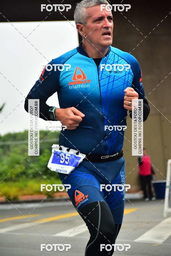 Buy your photos of the eventVSERIES Duathlon & Running on Fotop