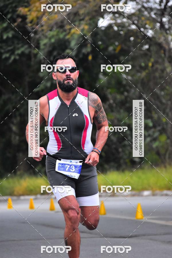 Buy your photos of the eventVSERIES Duathlon & Running on Fotop