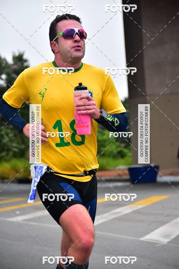 Buy your photos of the eventVSERIES Duathlon & Running on Fotop